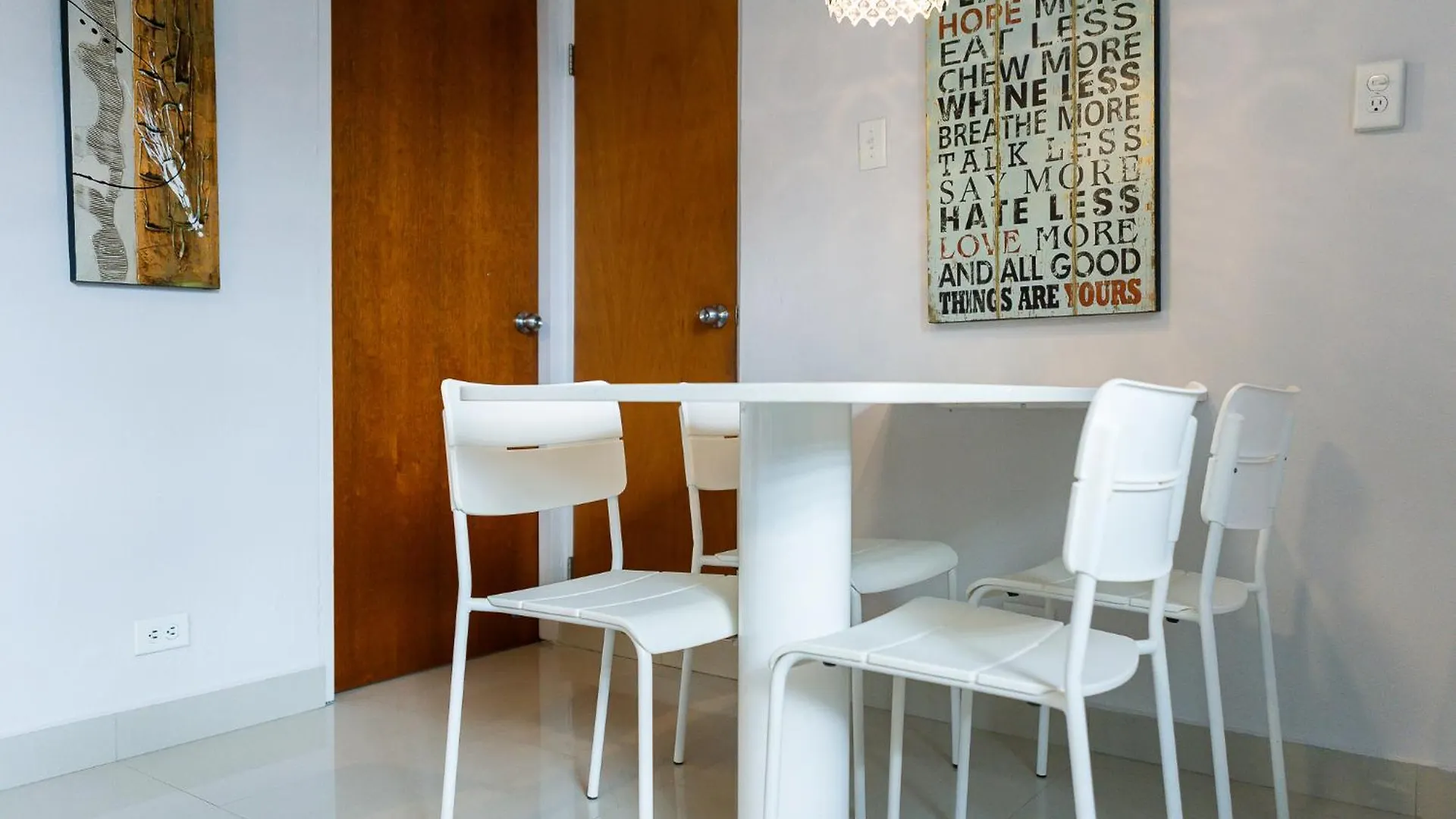 Apartment 103-Delightful Gem In The City, Close To The Beach With Free Parking San Juan